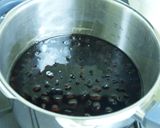 圧力鍋で簡単*ふっくら黒豆煮*作り方5写真