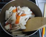 パパでもできた☆根菜と豚肉の煮物くん作り方2写真