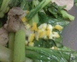 小松菜と塩豚の炒め物(ゆずの風味）作り方3写真