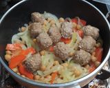 千切りキャベツと食べるチキンボールパスタ作り方3写真