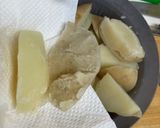 コツ:じゃがいもの皮は茹でてから剥がす作り方4写真