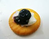 リッツで簡単おもてなし☆カナッペ作り方8写真