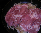 超簡単！とりもも肉のとろとろ玉ねぎ煮作り方2写真