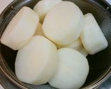 ピリッ＆プルッ肉みそウマッ♡ふろふき大根作り方1写真