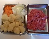 やみつき！ピリ辛韓国風肉じゃが作り方1写真