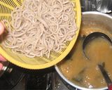 みそ汁de煮込み蕎麦作り方3写真