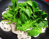 ほうれん草と豚肉の蒸し焼き作り方4写真