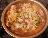 白菜と鳥腿肉のキムチ雑炊作り方2写真