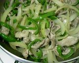 ドレッシングでつくる簡単～野菜炒め～作り方4写真
