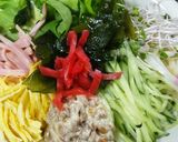 ボリューム満点☆妹の大好きなサラダうどん作り方4写真