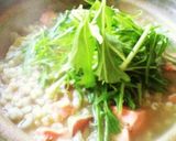鮭とサツマイモ・水菜のバター醤油雑炊作り方3写真
