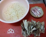 れんこんとまいたけのきんぴら♪作り方1写真