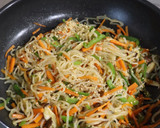 しらたきと野菜のチャプチェ風炒め作り方5写真