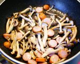 ✿しめじとウインナーのオイスター炒め✿作り方2写真