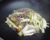 白菜とレタスと牛肉の蒸し焼き作り方4写真