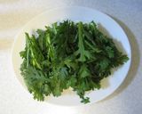 春菊と鶏胸肉の*梅しそ春巻き作り方1写真