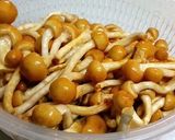 わかめとなめこの味噌汁（なめこ汁）作り方1写真