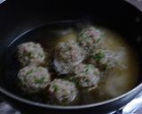 白菜と肉団子の煮物作り方2写真
