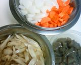 味噌ラーメンスープでモツ煮込み♡作り方2写真