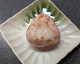 ピリッと大人味☆コクがある鮭おにぎり作り方4写真
