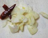 しらたきのペペロンチーノ・イカげそ入り作り方2写真