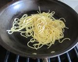 ☆絶対はまるミジィトラチーズのパスタ☆作り方6写真