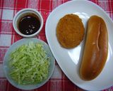 どこから食べてもコロッケパン♪作り方1写真