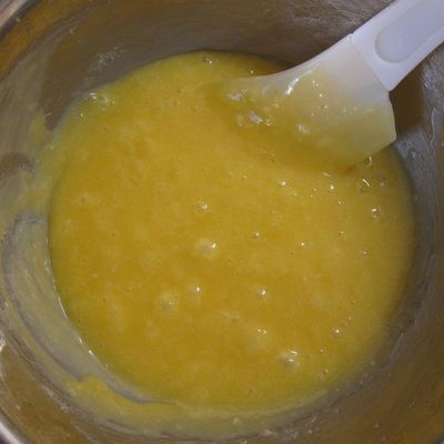 ホワイトチョコのブラウニー by flan* 【クックパッド】 簡単