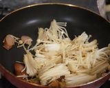 ✿えのきバターをマヨ卵でとじてみました✿作り方3写真