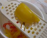 お弁当に彩を～パプリカのドレッシング和え作り方1写真