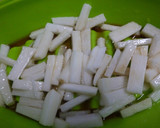 長いもの梅青じそ風味蒸し　わさびを添えて作り方1写真