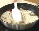 きのこの香りいっぱい！クリームペンネ作り方6写真