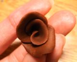 簡単デコ♡バレンタインにチョコでバラの花作り方10写真