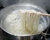 釜揚げうどん　納豆まぶし作り方2写真
