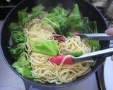 ブロッコリーと豚肉のペペロンチーノ作り方6写真