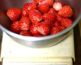 無添加！イチゴのヨーグルトソース作り方1写真