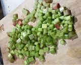 【給食の味】煮るだけ♡手作りルバーブジャム作り方1写真