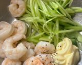 茹エビとキュウリのサラダ作り方3写真