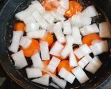 厚揚げと白菜と人参の煮物　クコの実入り作り方3写真