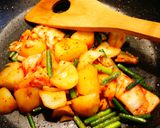 ✿じゃがいものキムチバター炒め✿作り方3写真