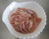 鶏肉とごぼうのミルクチーズ煮作り方2写真