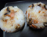 鮭とくるみ　焼きおにぎりのだし茶漬け作り方3写真