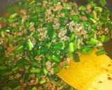 夏バテに節約&疲労回復！ニラのスタミナ丼作り方2写真