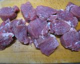 豚ひれ肉の煮込み♪作り方1写真