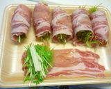水菜とチーズを豚肉で巻き巻き♪作り方2写真