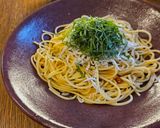 酒盗とバターを使った、しらすと大葉のぺぺ作り方5写真