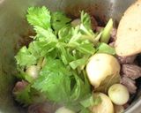 本格的☆牛肉とレバーの赤ワイン煮込み☆作り方4写真