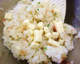あらほぐし鮭の　簡単洋風混ぜご飯作り方3写真