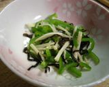 お弁当に◆ピーマンとエノキの塩昆布和え◆作り方3写真