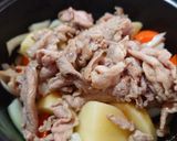 母好み♡ストウブ鍋甘辛無水肉じゃが作り方4写真